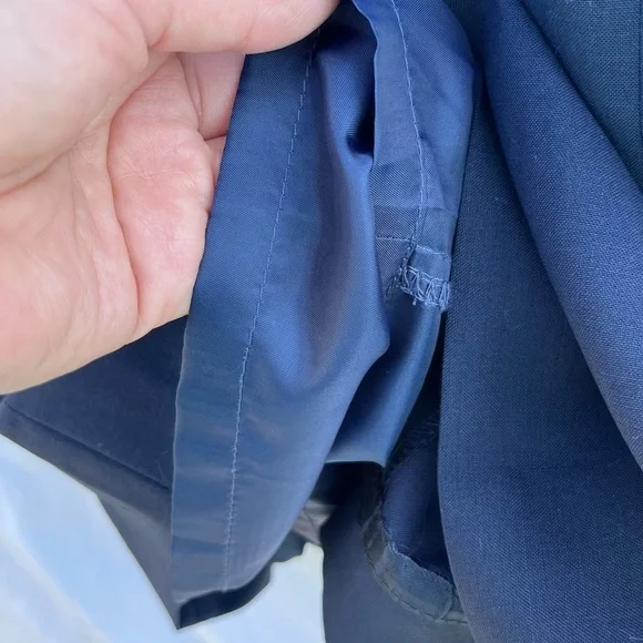 J.CREW | TULIP SLEEVE SUITING SHEATH DRESS IN NAVY SIZE 4 - Picture 6 of 9